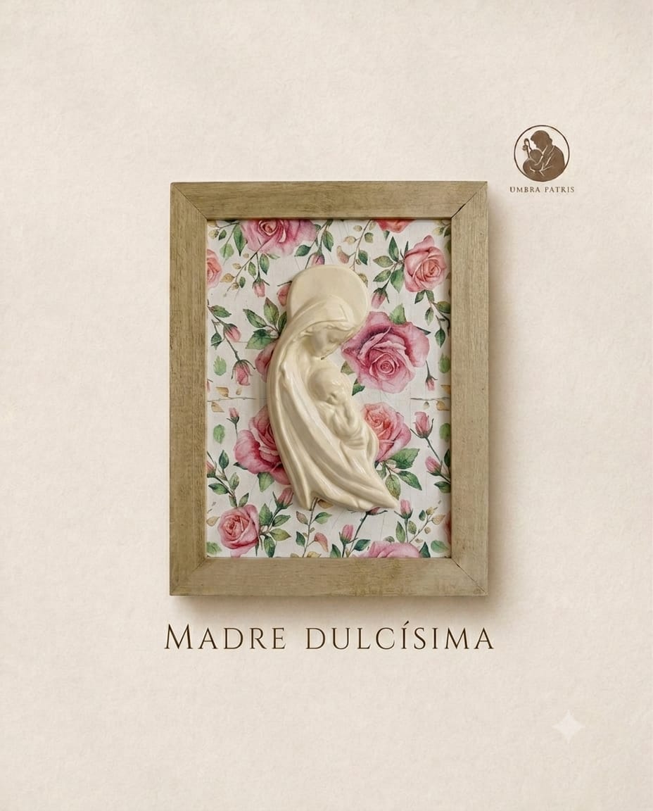 Madre Dulcísima, relieve enmarcado sobre papel floral